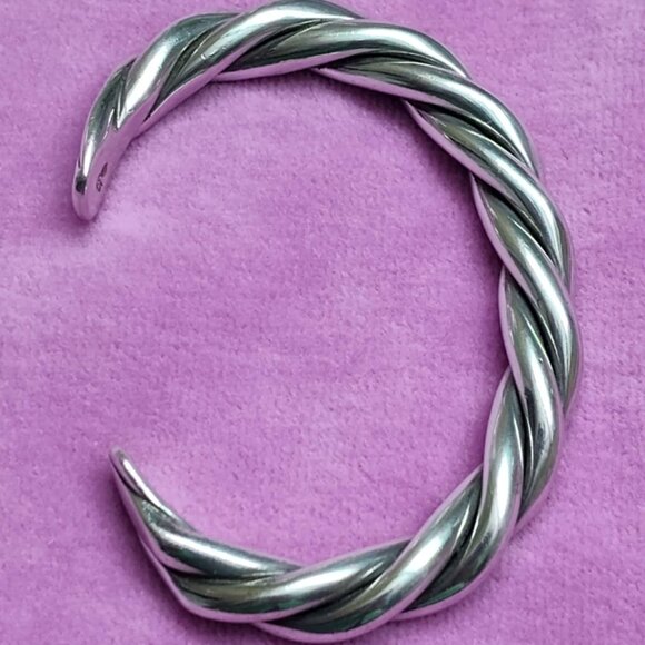 Silpada .925 sterling silver twisted cuff bracelet - Picture 2 of 11